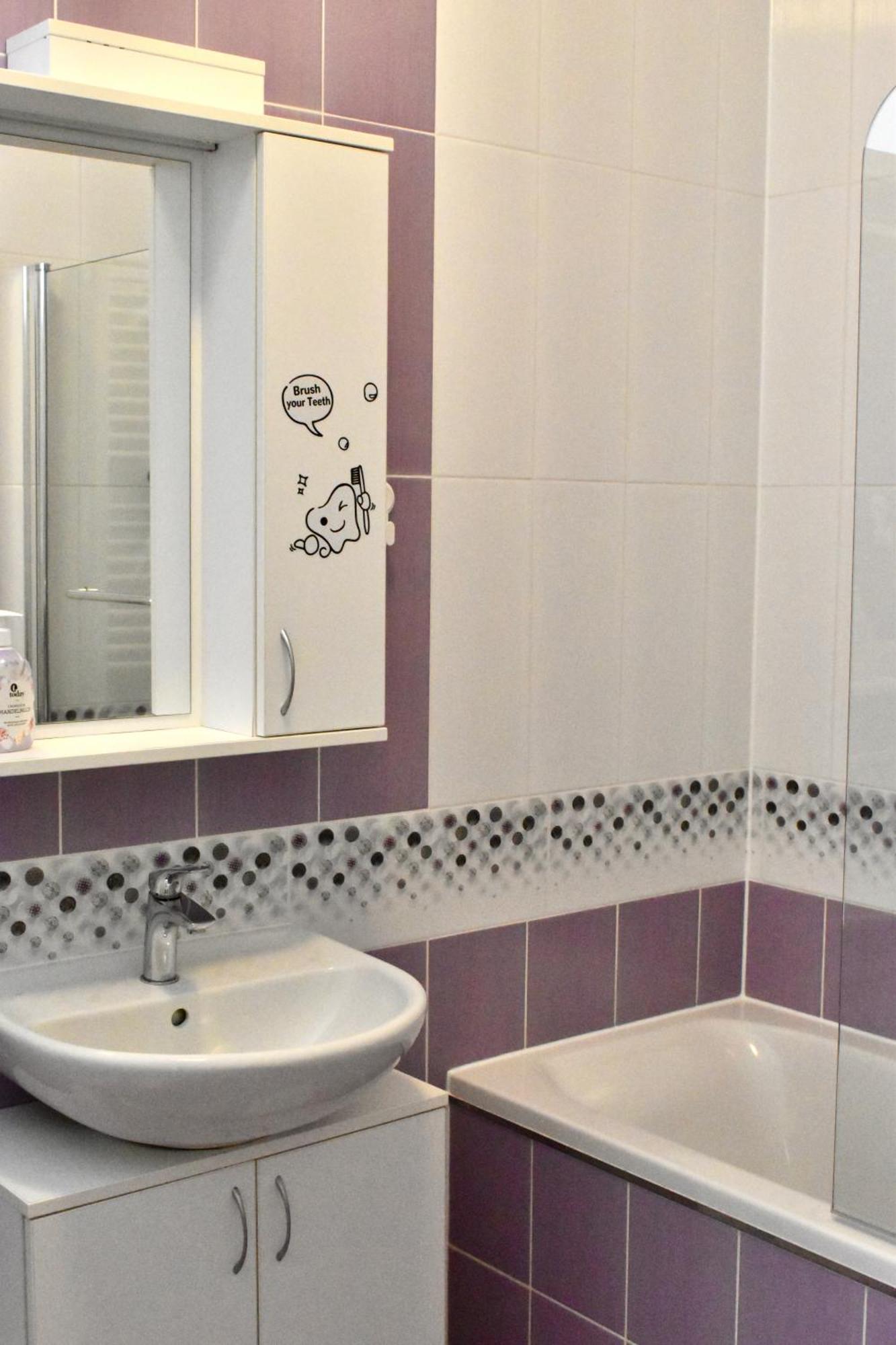 Apartments Verona Κάρλοβι Βάρι Εξωτερικό φωτογραφία